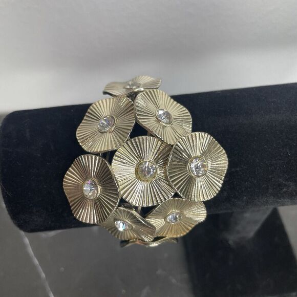 Vintage Gold Tone Flower Rhinestone Cluster Elastic Bracelet Size 7" - Picture 3 of 9